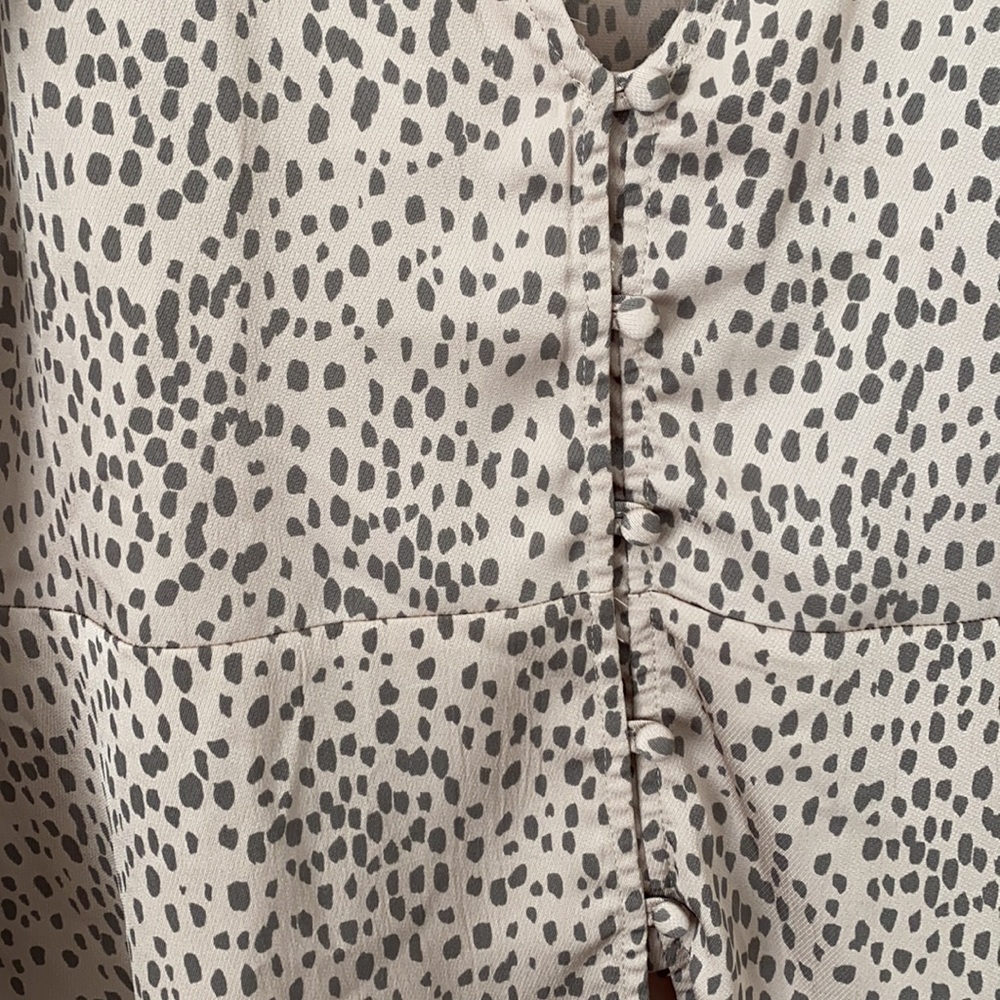 Express - Size M - Picture 4 of 4